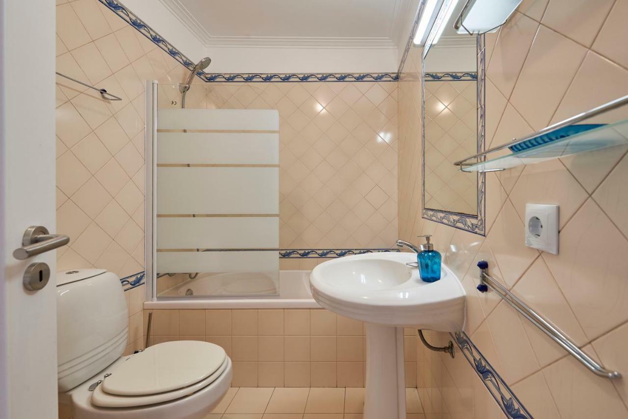 Cozy Apartment In Historic Center With Terrace Lisboa Εξωτερικό φωτογραφία